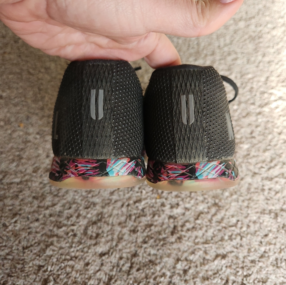 Nobull Size 7.5 - Picture 5 of 9